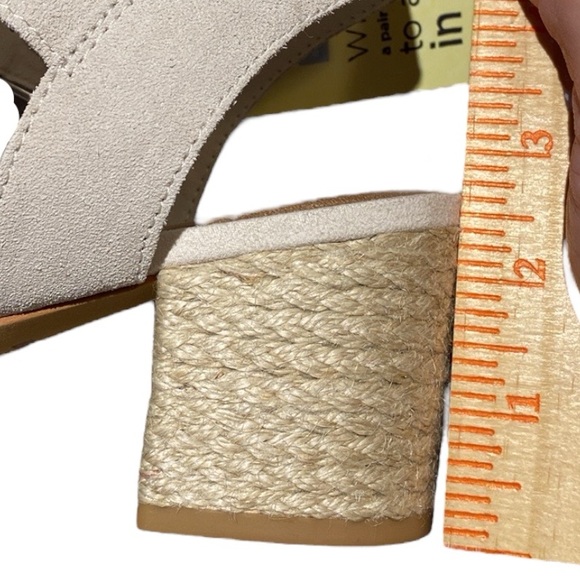 NWT - TOMS | Rosa Slingback Sandals | Birch Suede | Size 9 - Picture 9 of 10